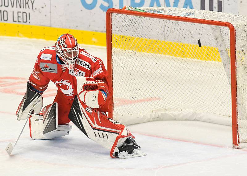 Brankář Třince Ondřej Kacetl - 29. kolo Tipsport Extraligy HC VÍTKOVICE RIDERA - HC Oceláři Třinec, 26. prosince 2020 v Ostravě.