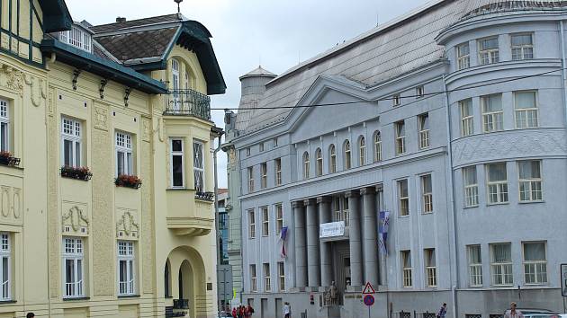 Radniční ulici u frýdeckého magistrátu.