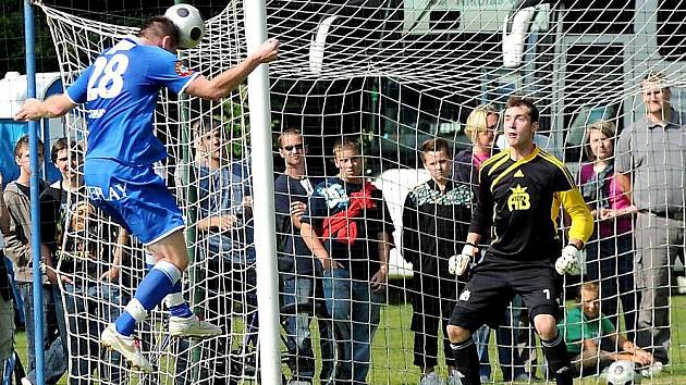 Před více jak tisícovkou diváků zakončili fotbalisté Lískovce letošní sezonu. 