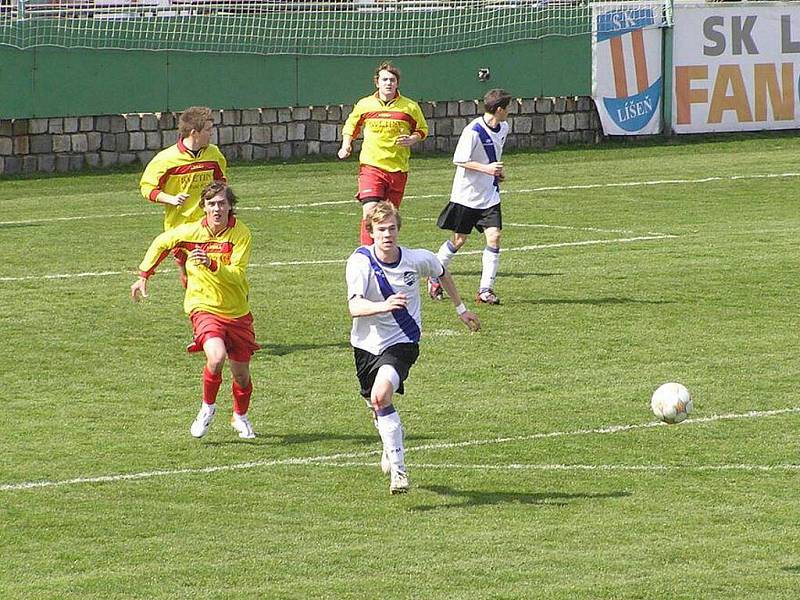 Utkání dorostu mezi domácí Líšní a Frýdkem-Místkem.