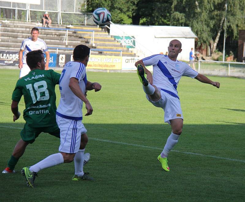 Také druhé domácí utkání podzimní sezony FNL fotbalisté Frýdku-Místku zvládli, když porazili těsným rozdílem Vlašim 1:0.