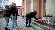 Pietní místo k uctění památky oběti násilného trestného činu, 2. prosince 2022, Frýdek-Místek.