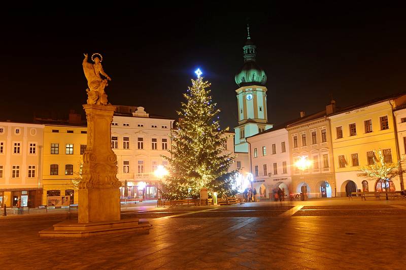 Vánoční výzdoba ve Frýdku-Místku.