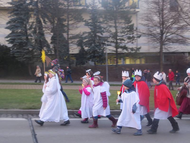 V sobotu 6. ledna prošel Třincem Tříkrálový průvod.