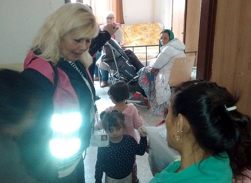 Děti jsou prostředníky pro komunikaci Heleny Jedinákové a jejích kolegů z neziskovky Vzájemné soužití s rodinami uprchlíků z Ukrajiny.