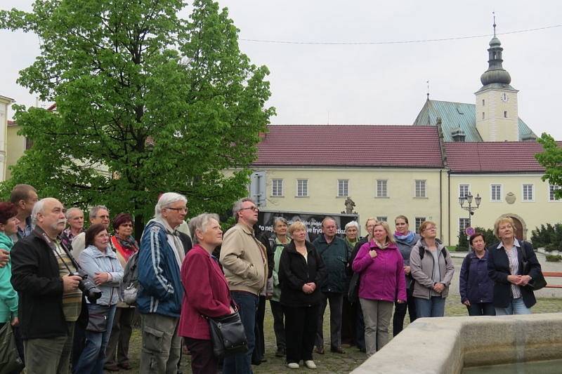 Muzeum Beskyd připravilo v pátek 25. dubna další vycházku pro zájemce o historii Frýdku-Místku. O odborný výklad se postaral historik Jaromír Polášek.