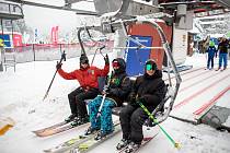 Lyžařský areál Ski Bílá v Beskydech, 17. prosince 2022, Bílá.