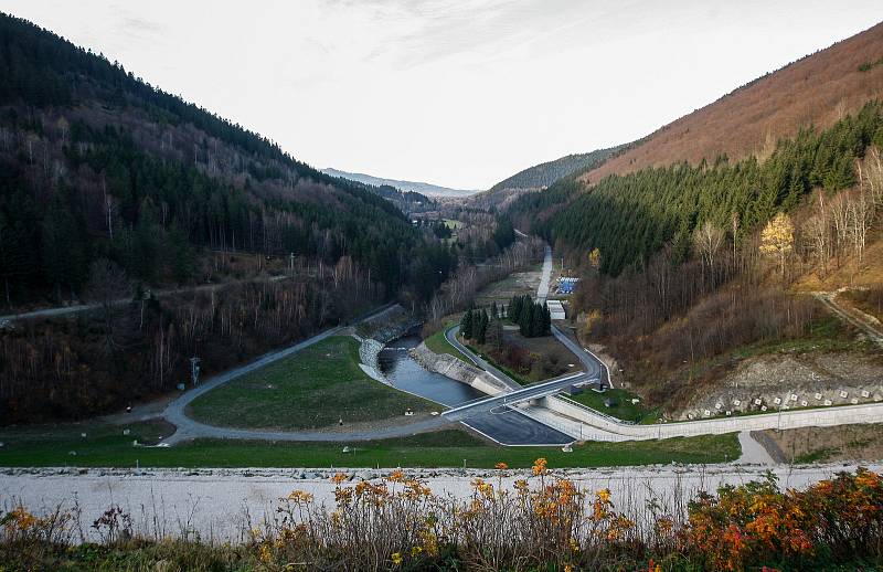 Ukončená rekonstrukce vodního díla Šance na řece Ostravici.