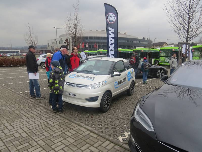 Den elektromobility v Třinci. 