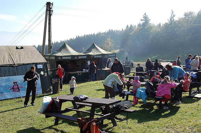 První ročník běhu Ondřejnická patnáctka se v neděli 10. října konal ve Ski-areálu Opálená ve Pstruží.