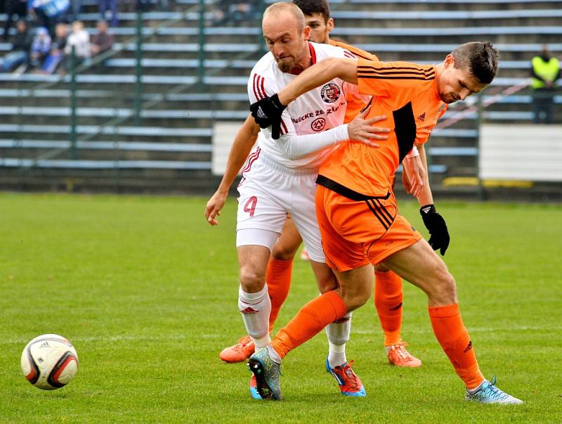 V derby se nakonec body dělily. Třinec v domácím prostředí hrál s Valcíři 1:1. 