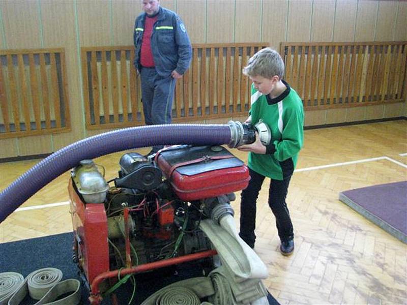 Sbor dobrovolných hasičů Pstruží v sobotu 13. února uspořádal 6. ročník dětské soutěže v hasičské zručnosti.