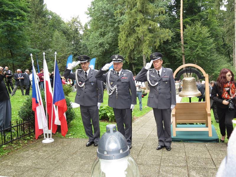 Vzpomínková slavnost na legendární polské letce v Těrlicku-Kostelci.