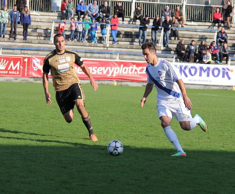 Fotbalisté Frýdku-Místku zdolali na domácím trávníku dalšího z favoritů na postup do první ligy, když díky gólu Vašendy vyhráli nad Znojmem 1:0. 