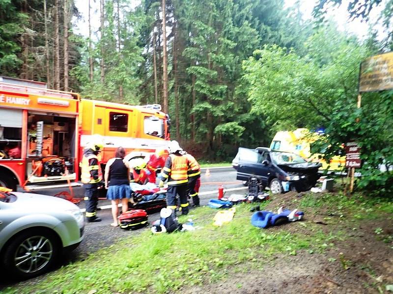 Dopravní nehoda ve Starých Hamrech