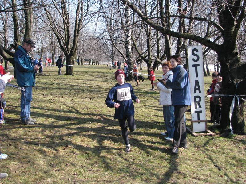 Frýdecko-místecká přehrada Olešná patřila v sobotu 14. března dopoledne běžcům. Oddíl atletiky TJ Slezan tu totiž pořádal už 4. ročník Běhu kolem Olešné. 