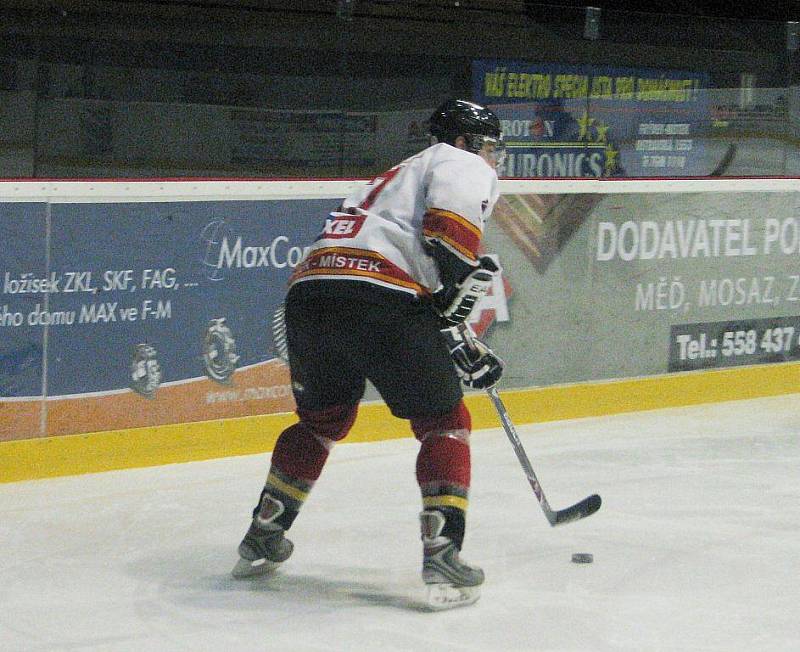Hokejisté Frýdku-Místku podlehli na domácím ledě soupeři z Břeclavi 1:3.