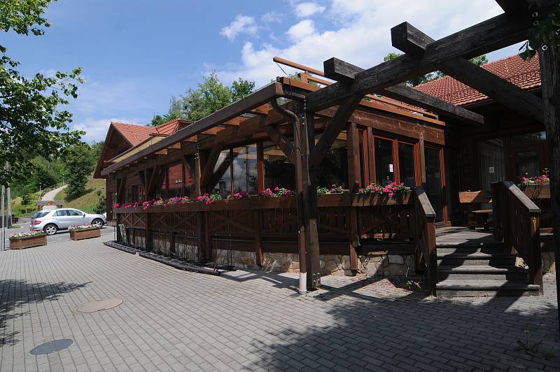 Restaurace pod Borovou v Malenovicích. Rok 2022.