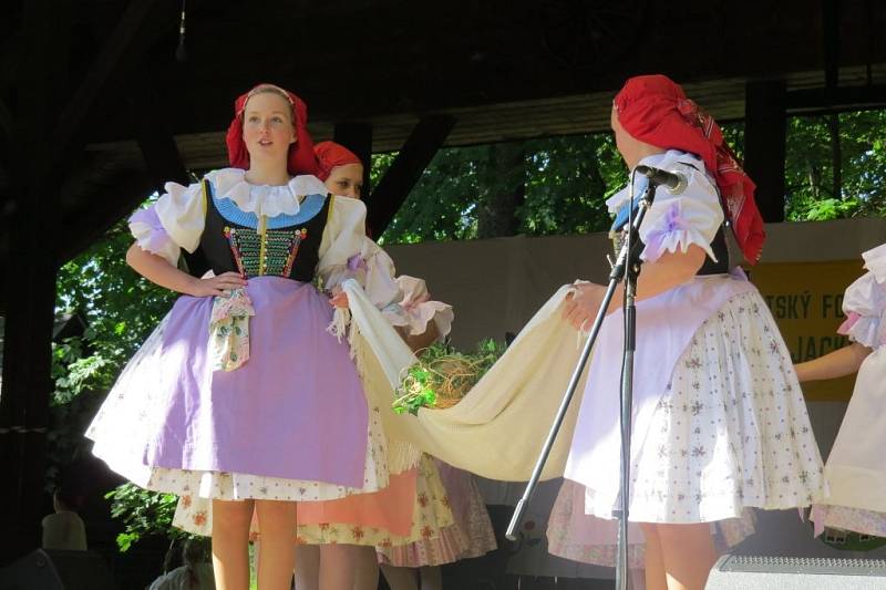 Jablunkov hostil mezinárodní dětský folklorní festival Jackové dětem.