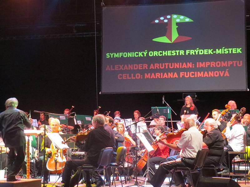 Ve Frýdku-Místku začal slavnostním koncertem symfonického orchestru třináctý ročník Sweetsen festu. 