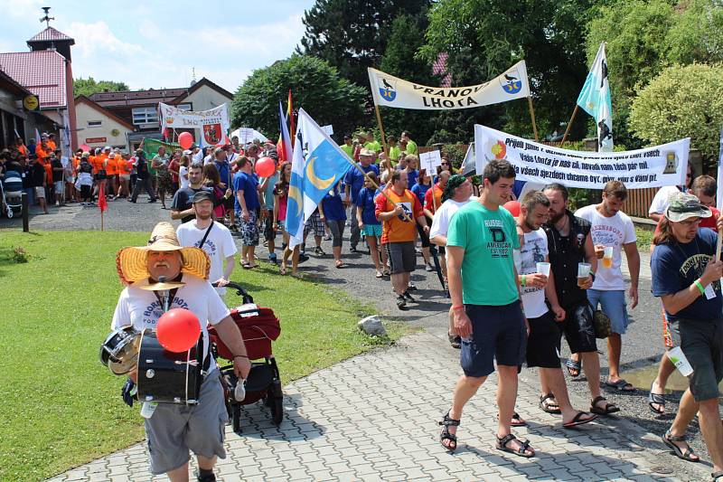 Sraz Lhot a Lehot z Česka a Slovenska ve Lhotce pod Ondřejníkem.