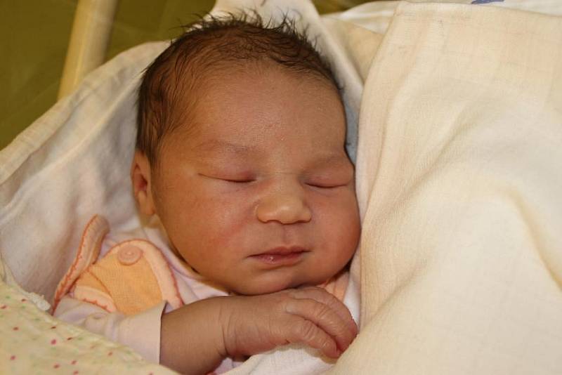 Anna Dampha, Jablunkov, nar. 30. 11., 51 cm, 3,5 kg, Nemocnice Třinec. 