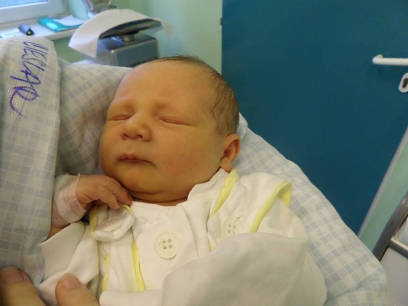 Krystian Cieslar, Mosty u Jablunkova, nar. 2. 10., 48 cm, 3,05 kg, Nemocnice Třinec. 