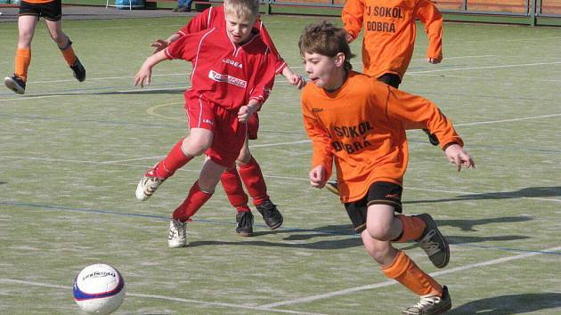 Turnaj pro nejmenší fotbalisty a fotbalistky v Dobré.