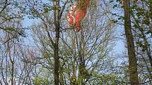 Záchrana polského paraglidisty v Beskydech.