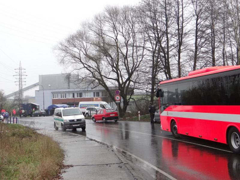 Následky exploze v paskovské celnici. 