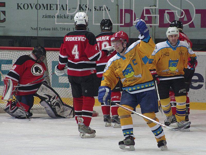 HC Hrádek pokořili Czarne Pantery z polského Jastrzembie 3:2.