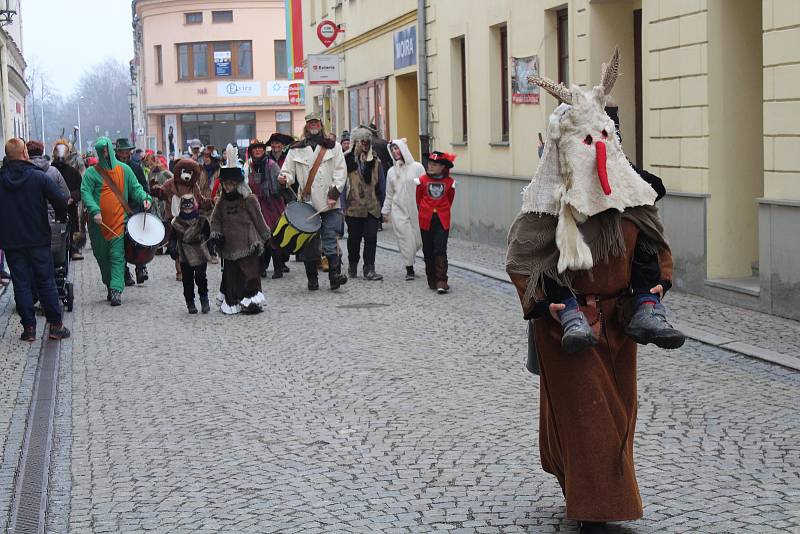 Masopustní jarmark na náměstí Svobody ve Frýdku-Místku, zima 2019.