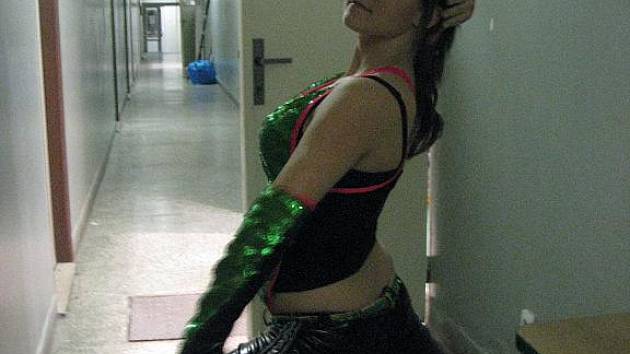 Tereza Barešová se takto připravovala během Mezinárodní taneční soutěže Palas Dance Cup 2010.