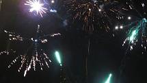 Oslavy nového roku ve Vendryni proběhly v parčíku na Čornovském. 