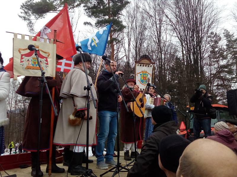 Lašský král Zdeňa Viluš I. přednesl na Čupku novoroční projev.