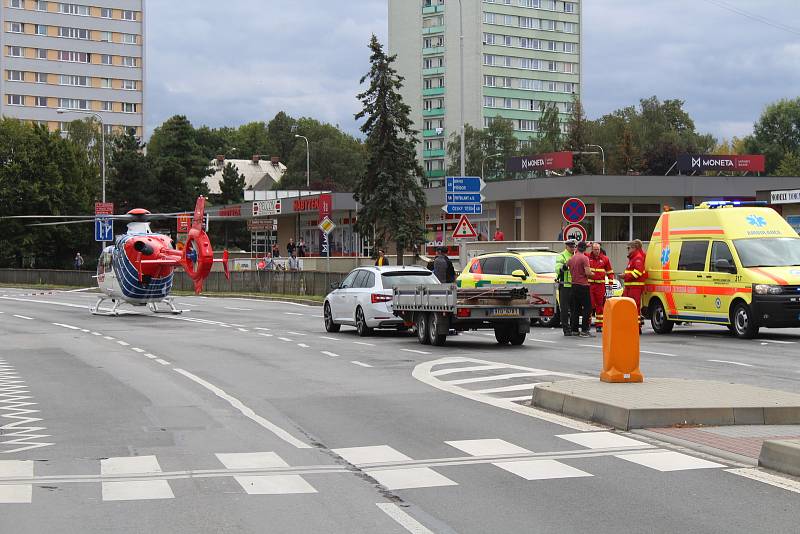 Dopravní nehoda ochromila provoz v Ostravské ulici.