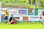 Druholigovým fotbalistům Třince se stále nedaří. Naposledy v domácím prostředí nestačili sokolovskému Baníku, se kterým prohráli 0:2. 