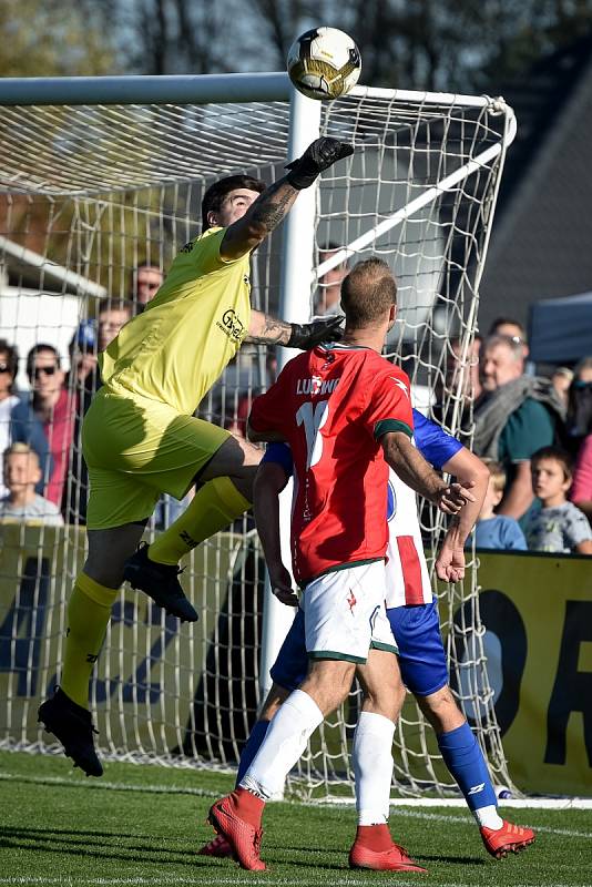 Fotbalový zápas I.A třídy mezi Lučinou a Albrechticemi se objevil v přímém televizním přenosu.