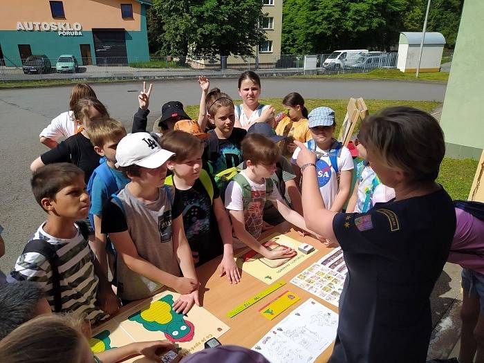 Hasiči otevřeli dveře školákům z Frýdecko-Místecka.