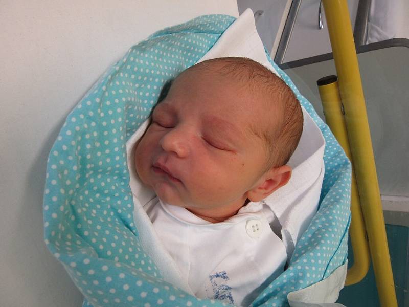 Sebastian Frola, Bocanovice, nar. 2. 4., 49 cm, 3,1 kg, Nemocnice Třinec. 