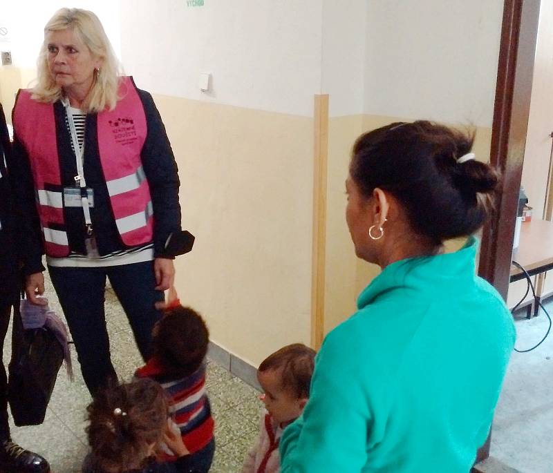 Děti jsou prostředníky pro komunikaci Heleny Jedinákové a jejích kolegů z neziskovky Vzájemné soužití s rodinami uprchlíků z Ukrajiny.