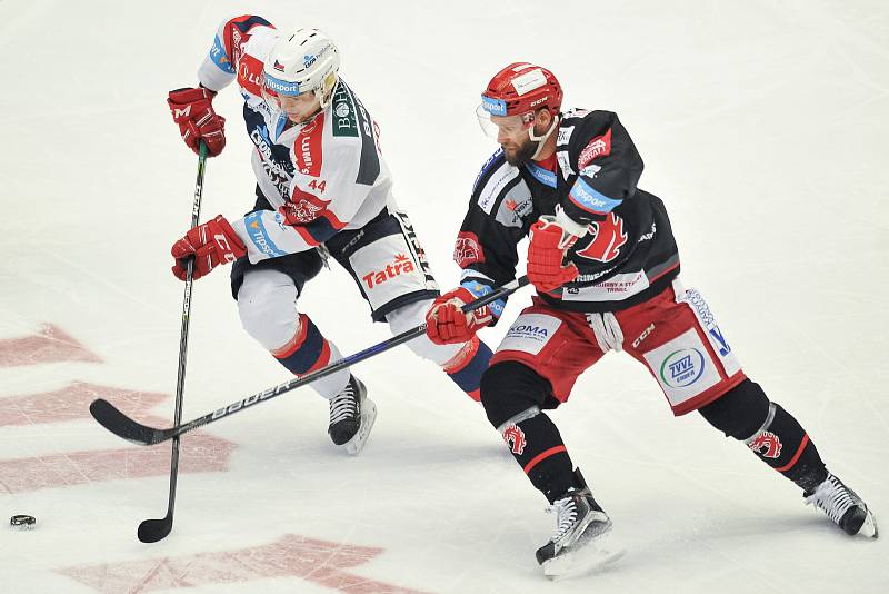 Čtvrtfinále play off hokejové extraligy - 4. zápas: HC Oceláři Třinec - HC Dynamo Pardubice, 21. března 2018.