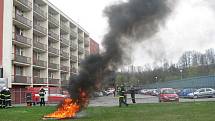 V areálu SOŠ požární ochrany a VOŠ požární ochrany ve Frýdku – Místku se ve středu 13. dubna uskutečnila akce, jejíž cílem bylo přiblížit veřejnosti prostřednictvím médií nelehkou práci hasiče z pohledu výcviku jako přípravy na zásah.