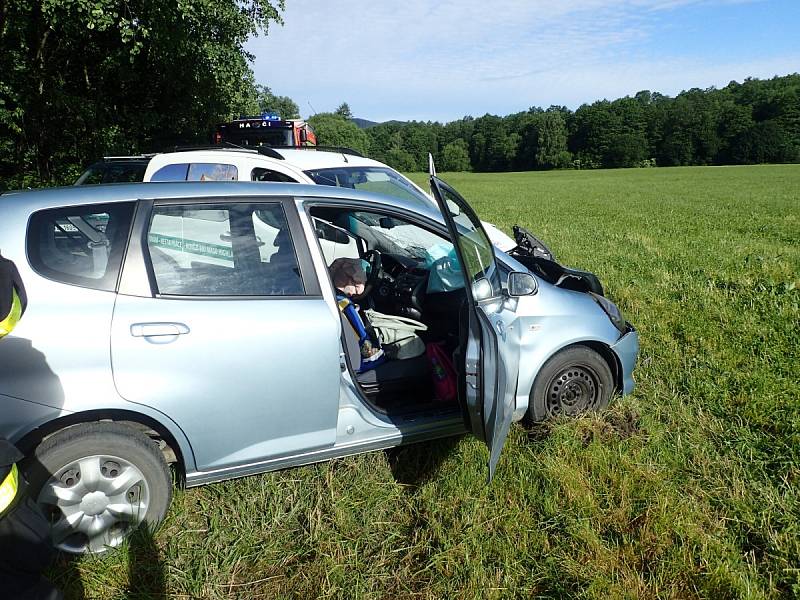 Při nehodě v Kozlovicích se ve čtvrtek odpoledne zranily děti.