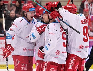 Hokejisté Třince vyhráli v Mladé Boleslavi 3:2 po samostatných nájezdech.