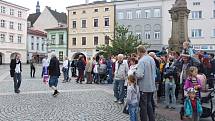 Demonstrace za nezávislou justici a proti vládě ve Frýdku-Místku, 28. května 2019.