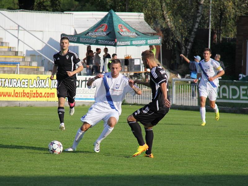 Fotbalisté Frýdku-Místku porazili na svém stadionu druholigového lídra ze Žižkova 1:0, když jedinou branku utkání vstřelil útočník Matúš.