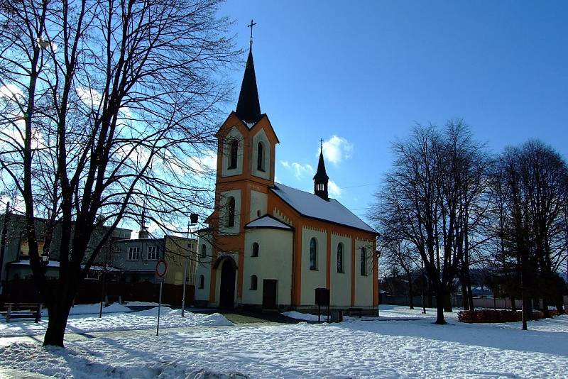 Kostel v Sviadnově.