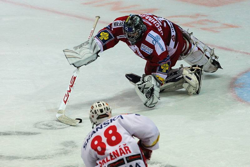 O2 Extraliga: Oceláři Třinec vs. Slavia Praha