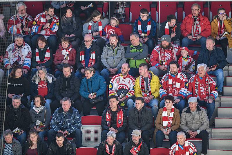 Semifinále play off hokejové extraligy - 2. zápas: HC Oceláři Třinec - BK Mladá Boleslav, 4. dubna 2022 v Třinci. Fanoušci.